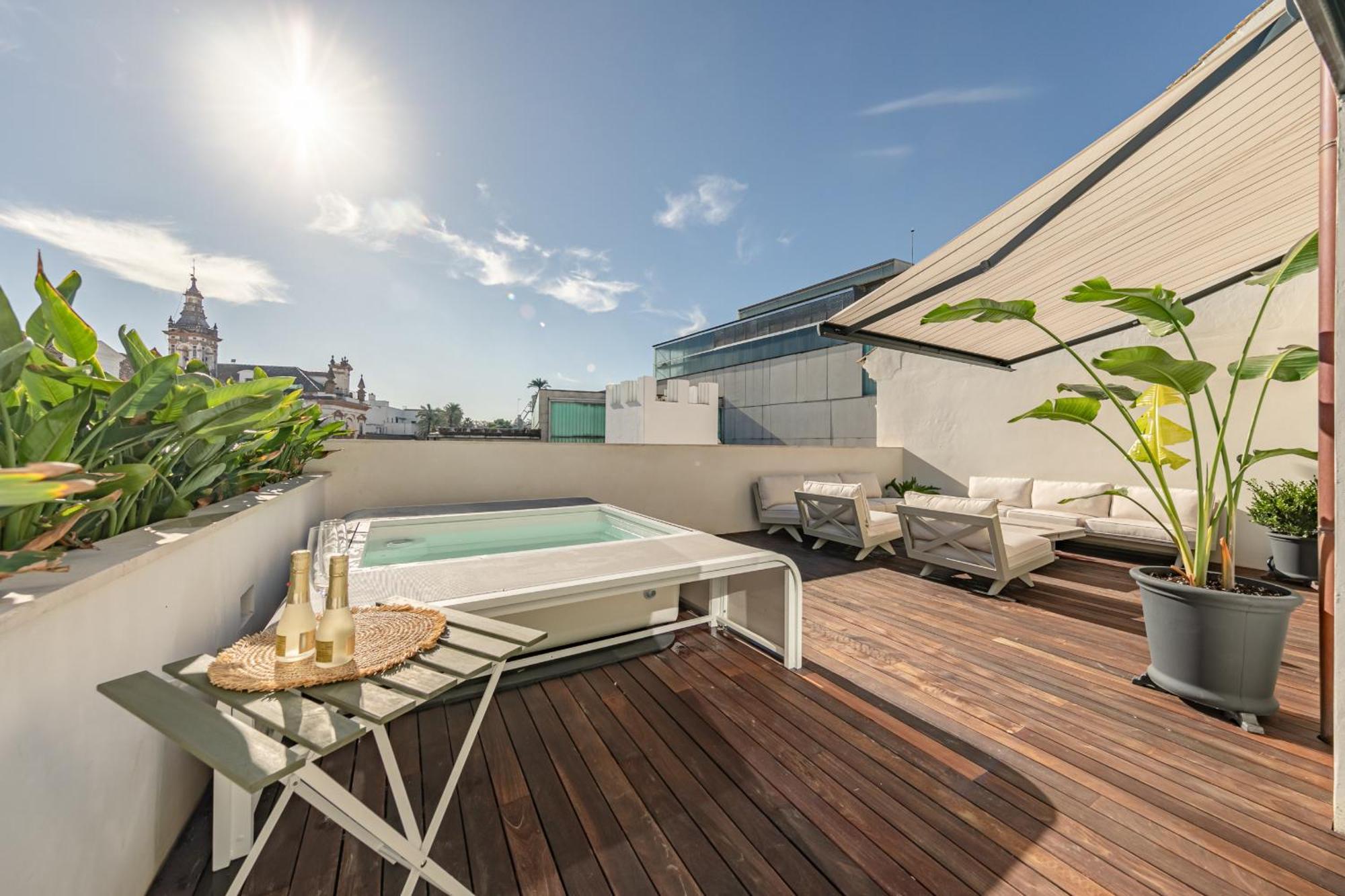 Green-Apartments Reales Atarazanas Suites Sevilla Exteriér fotografie